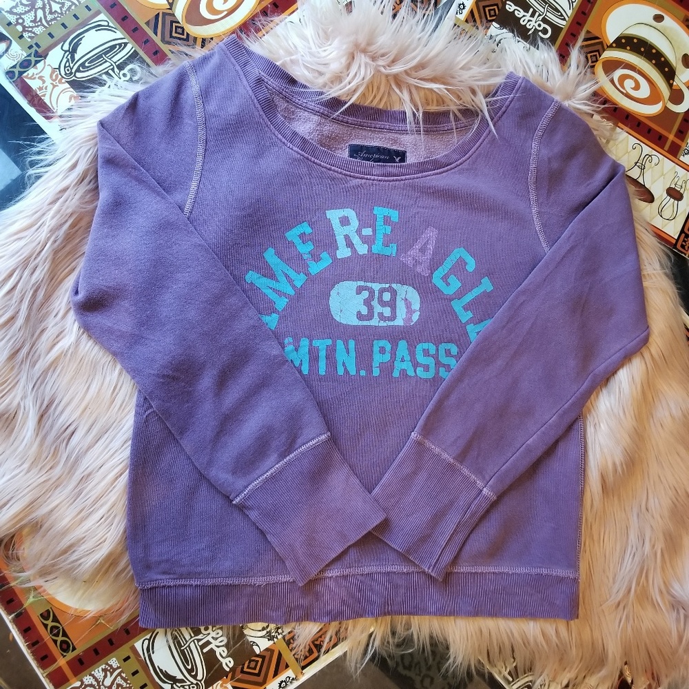 American eagle sweater size medium